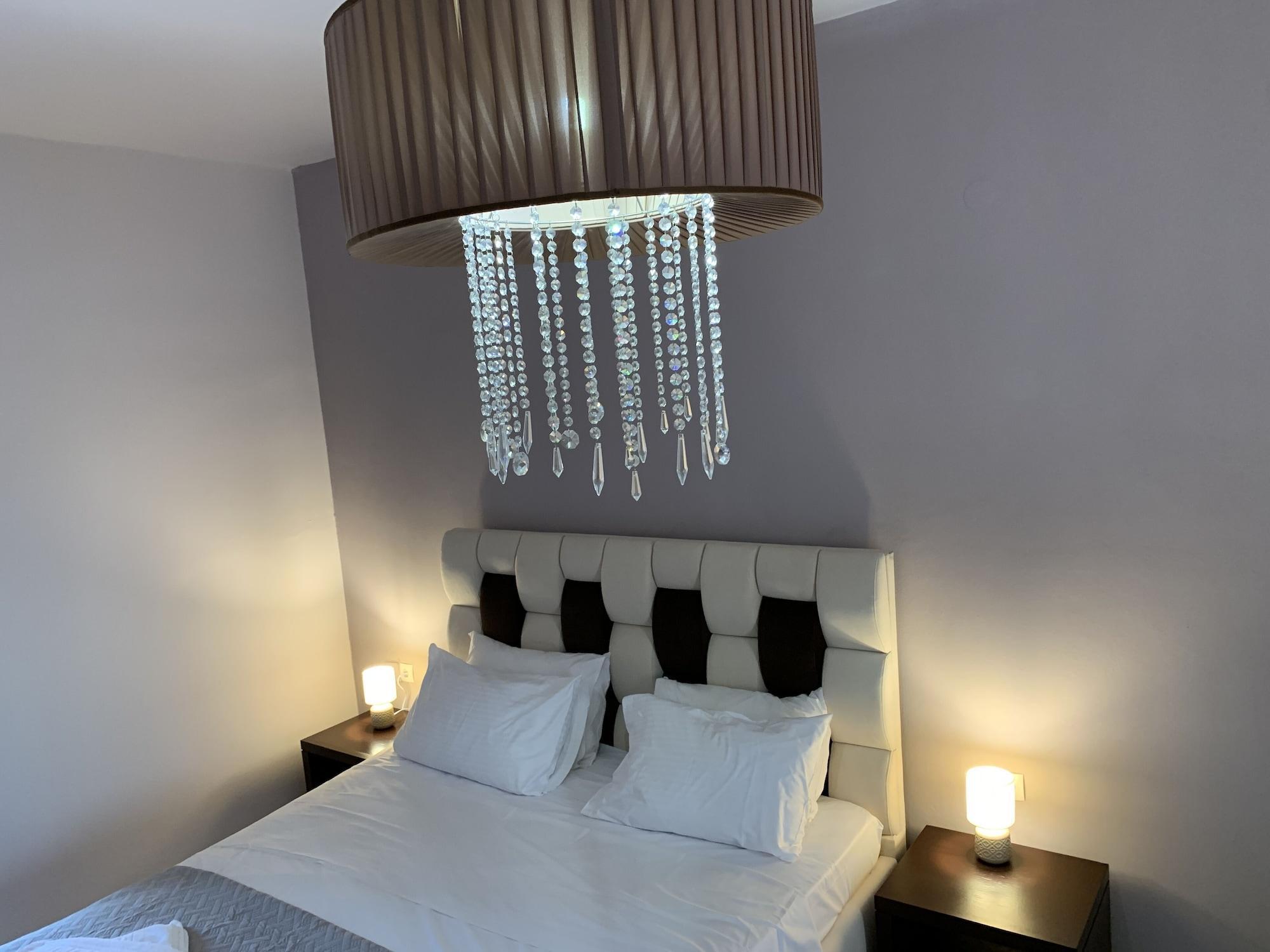 Dioni Hotel Аделианос Кампос Екстериор снимка