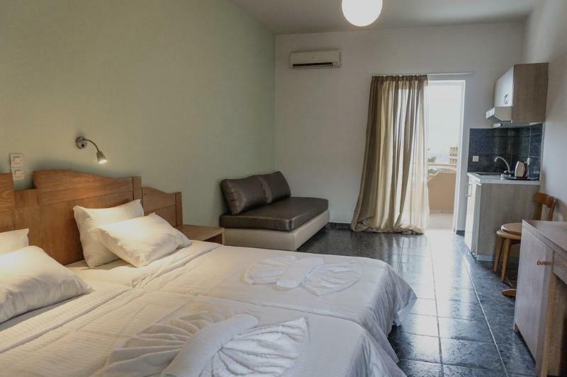 Dioni Hotel Аделианос Кампос Екстериор снимка